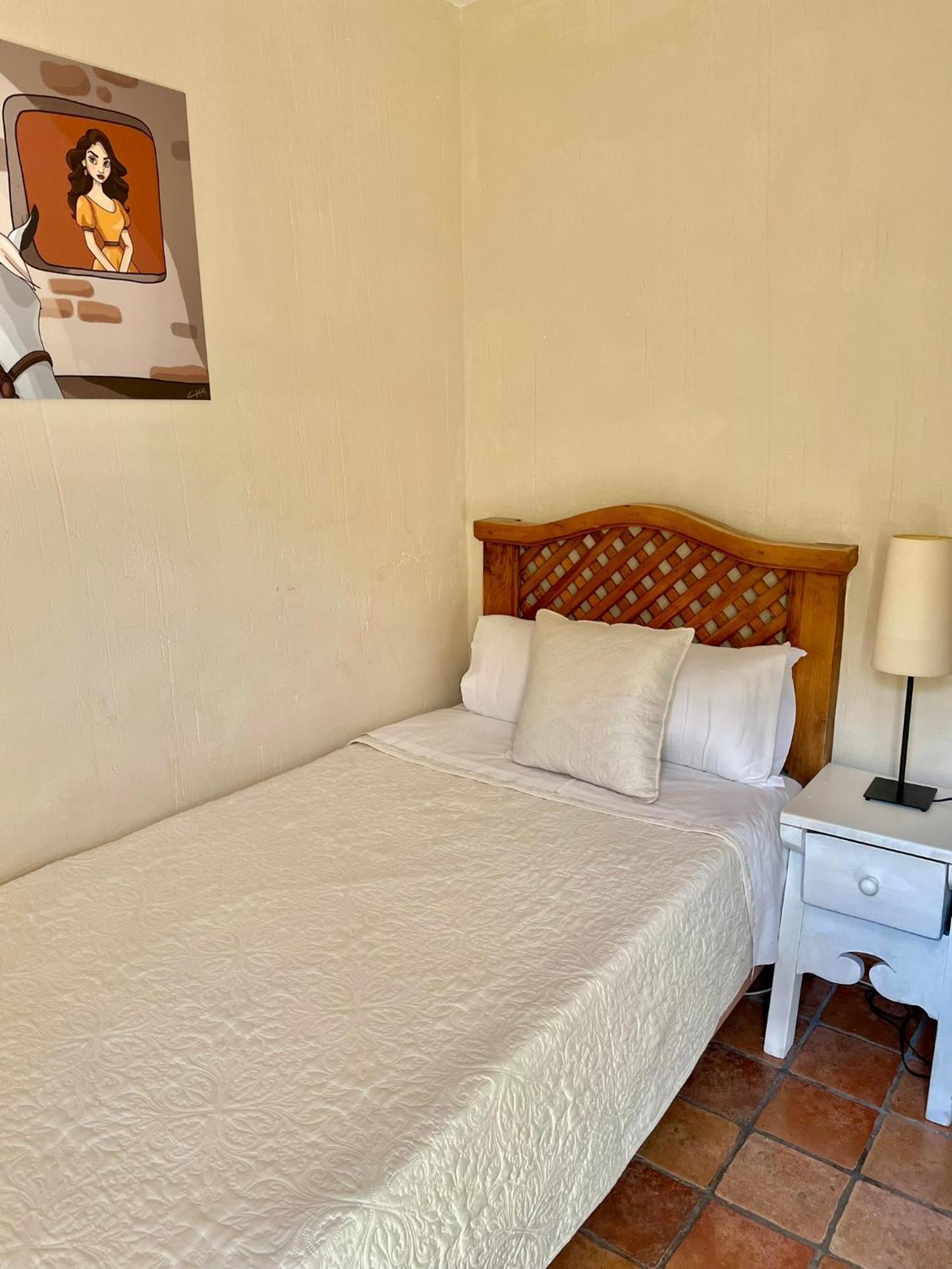 Hostal Posada Huecar クエンカ エクステリア 写真