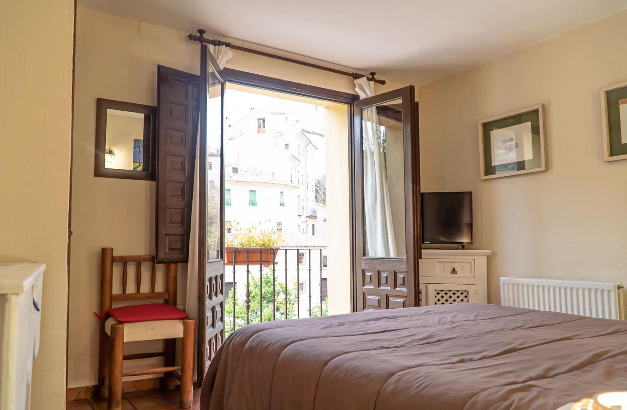 Hostal Posada Huecar クエンカ エクステリア 写真