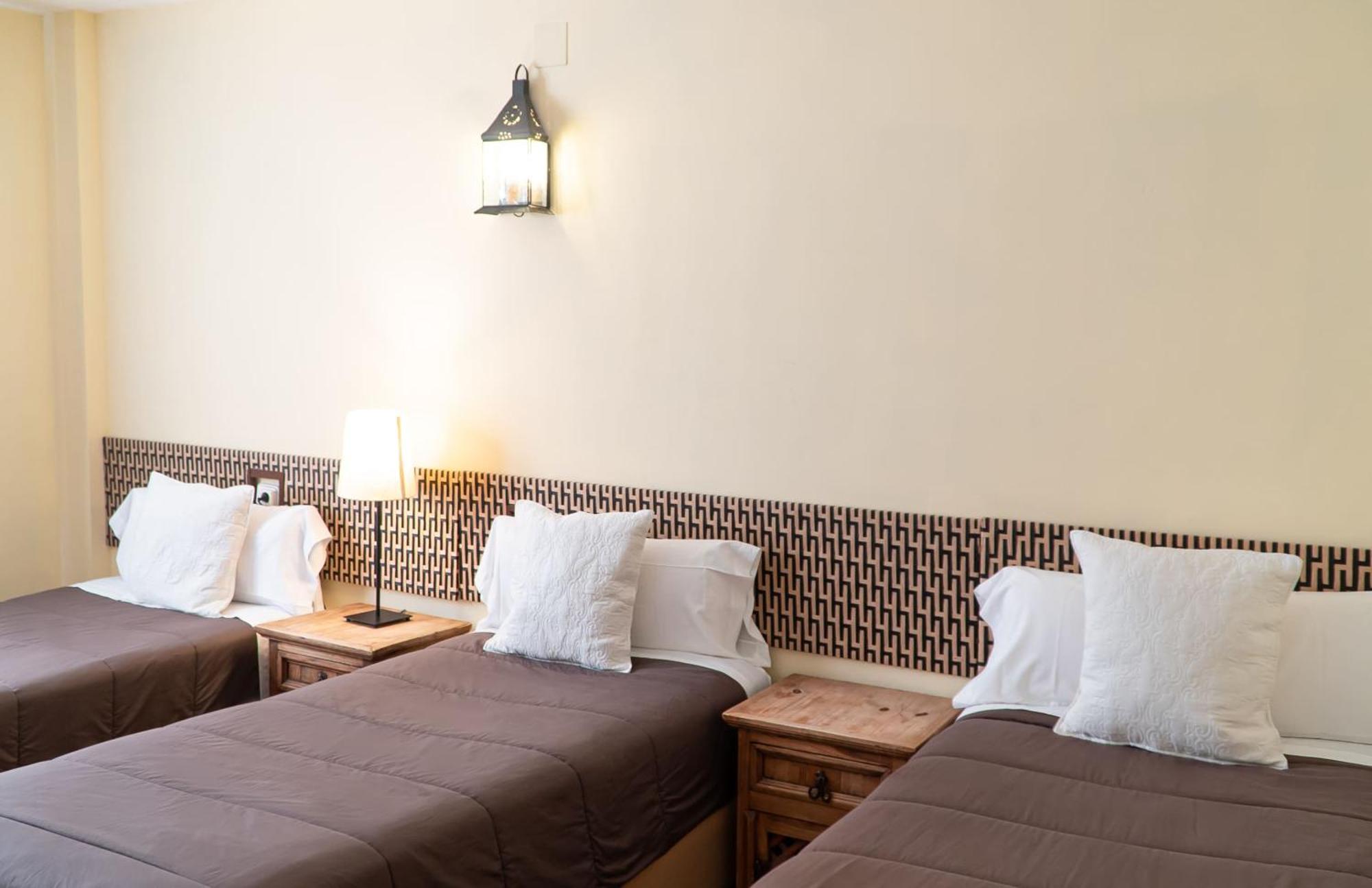 Hostal Posada Huecar クエンカ エクステリア 写真