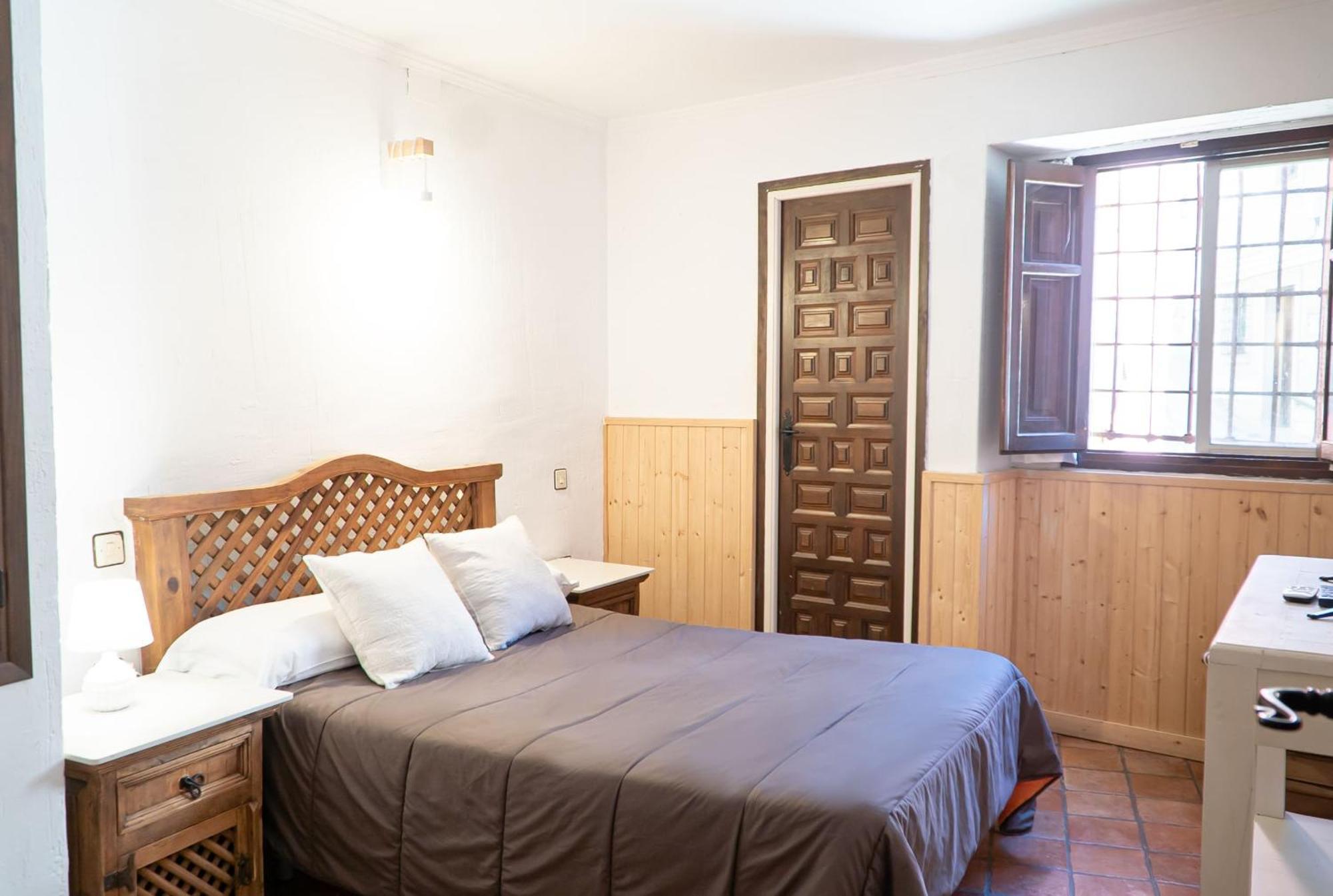 Hostal Posada Huecar クエンカ エクステリア 写真