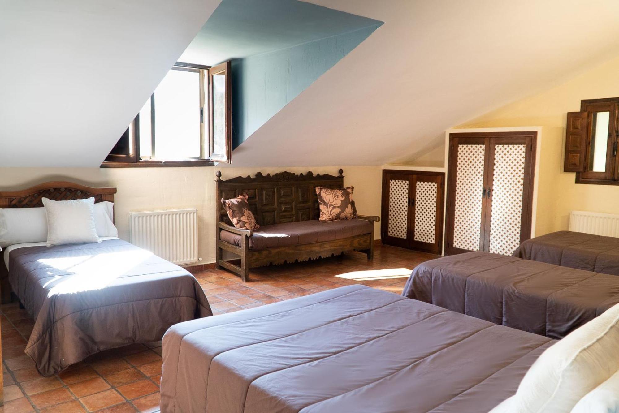 Hostal Posada Huecar クエンカ エクステリア 写真