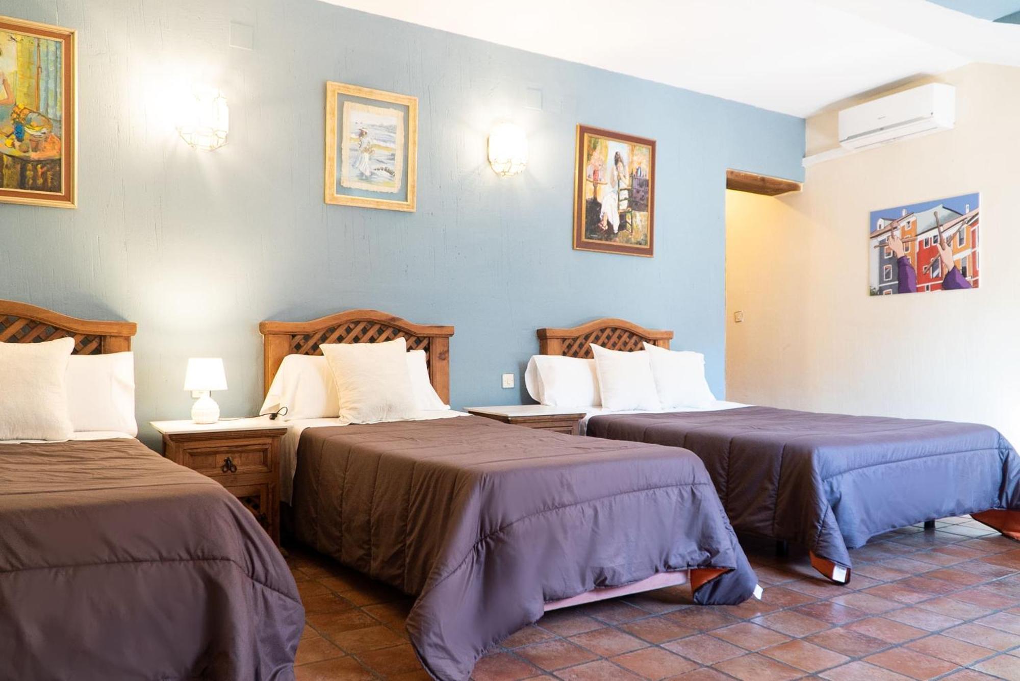 Hostal Posada Huecar クエンカ エクステリア 写真