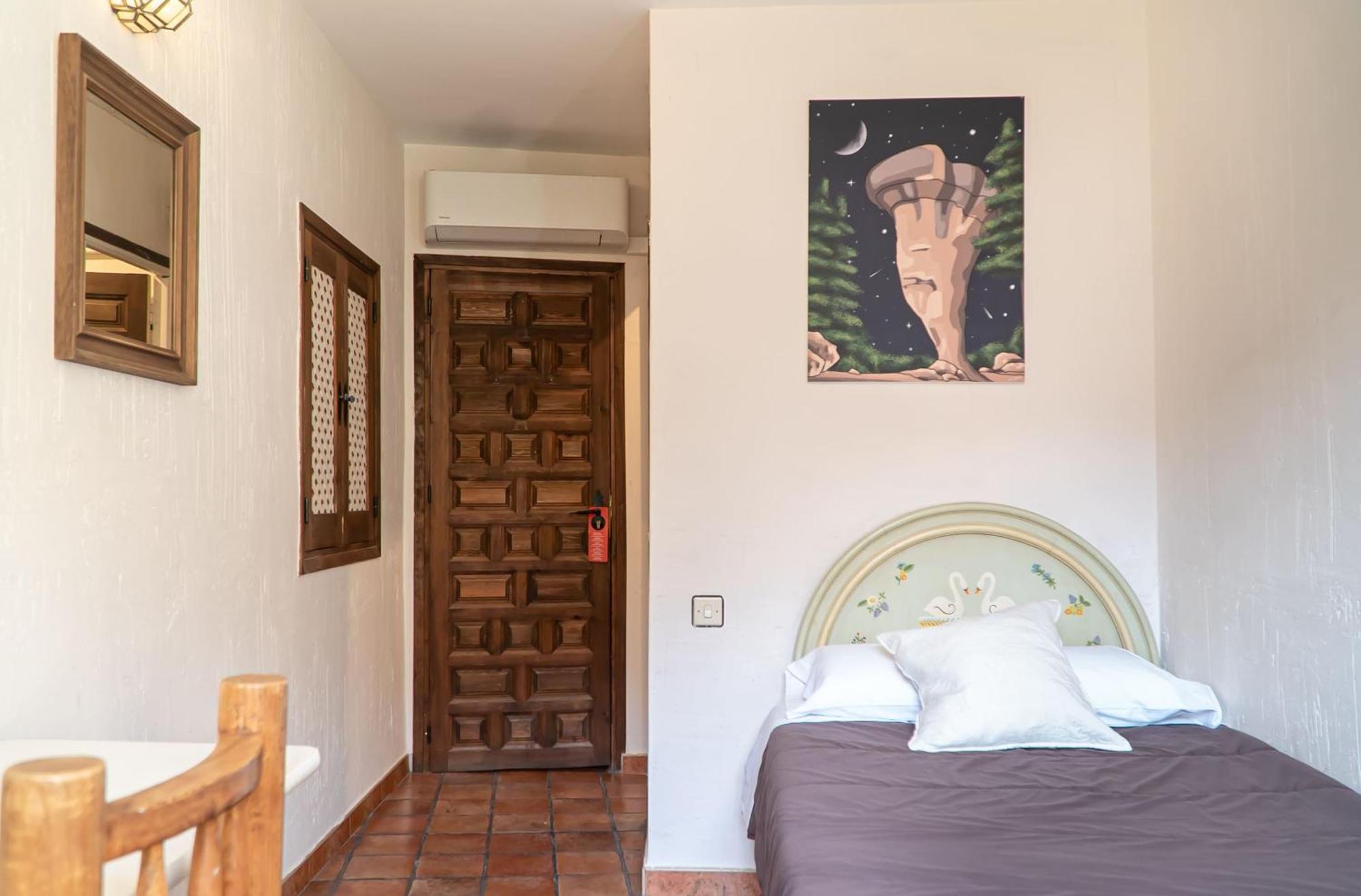 Hostal Posada Huecar クエンカ エクステリア 写真